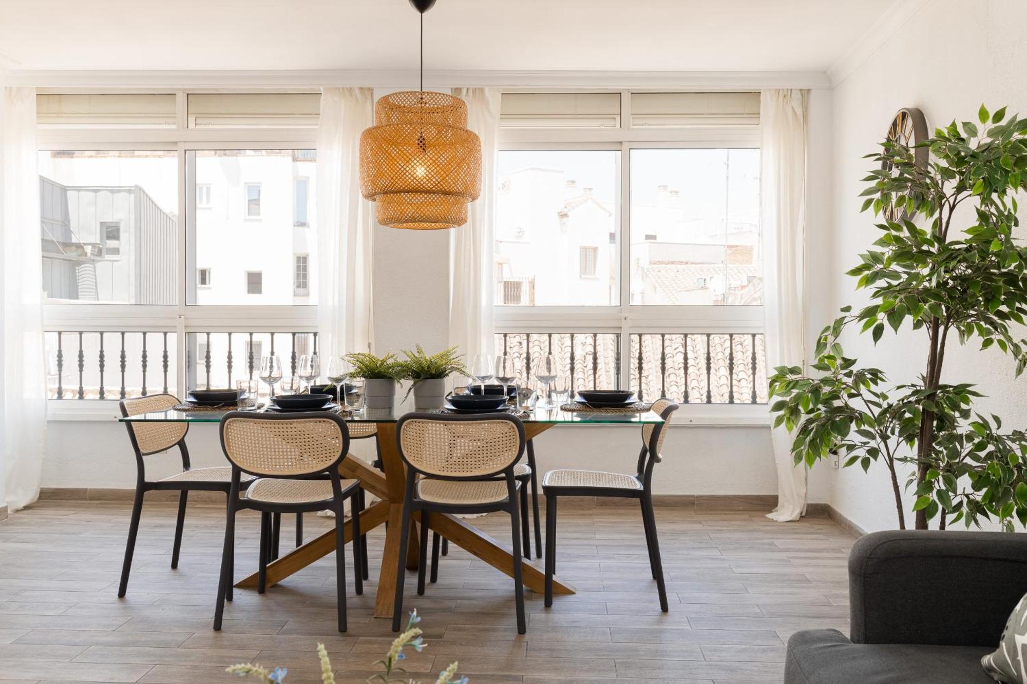 Appartement C103 - Sunny Terrace, Old Town Views *
